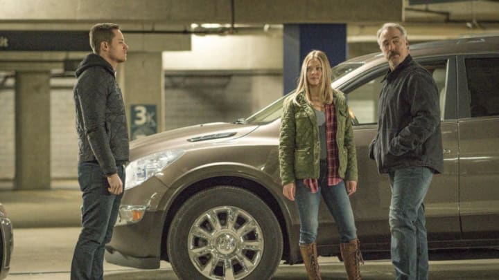 CHICAGO P.D. -- "Ghosts" Episode 518 -- Pictured: (l-r) Jesse Lee Soffer as Jay Halstead, Tracy Spiridakos as Hailey Upton, Titus Welliver as Ronald Booth -- (Photo by: Matt Dinerstein/NBC)