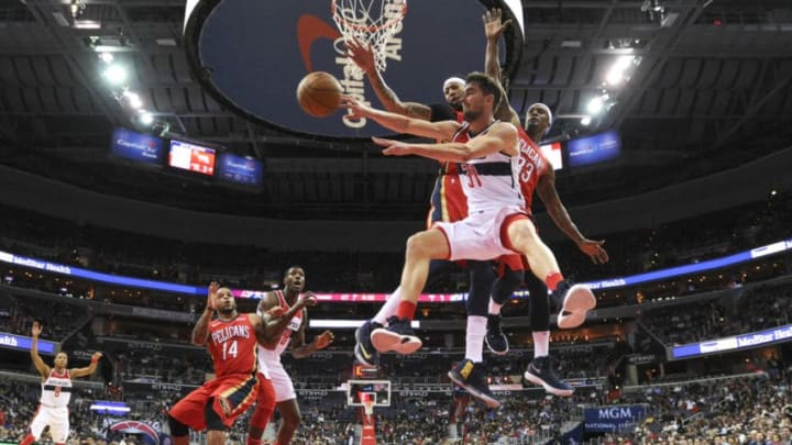 WASHINGTON, DC -DECEMBER 19: Washington Wizards forward Tomas Satoransky (31) make a pass under the basket against New Orleans Pelicans forward Anthony Davis (23) on December 19, 2017 at the Capital One Arena in Washington, D.C. The Washington Wizards defeated the New Orleans Pelicans, 116-106. (Photo by Icon Sportswire)
