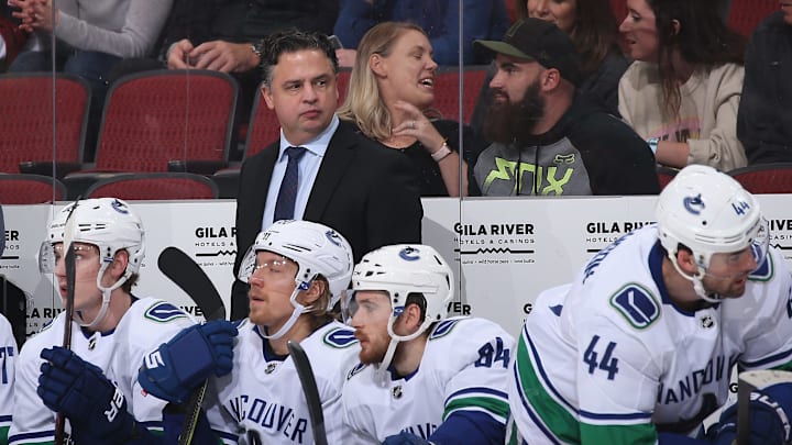 Head coach Travis Green of the Vancouver Canucks watches the game. (Photo by Christian Petersen/Getty Images)