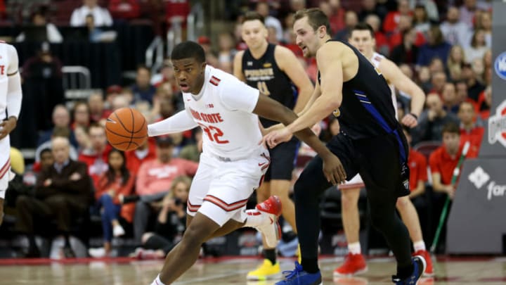 COLUMBUS, OHIO - NOVEMBER 22: E.J. Liddell #32 of the Ohio State Buckeyes steals the ball in the game against the Purdue Fort Wayne Mastodons during the first half at Value City Arena on November 22, 2019 in Columbus, Ohio. (Photo by Justin Casterline/Getty Images)