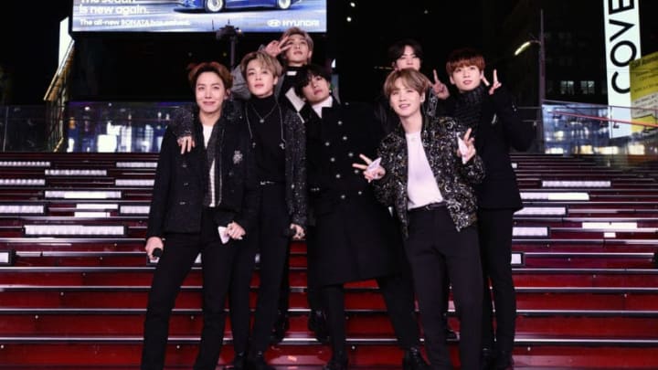 NEW YORK, NEW YORK - DECEMBER 31: BTS performs during Dick Clark's New Year's Rockin' Eve With Ryan Seacrest 2020 on December 31, 2019 in New York City. (Photo by Eugene Gologursky/Getty Images for Dick Clark Productions )