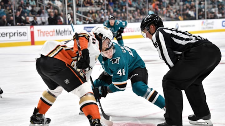 SAN JOSE, CA - OCTOBER 03: Antti Suomela #40 of the San Jose Sharks prepares for the face-off against Nate Guenin #34 of the Anaheim Ducks at SAP Center on October 3, 2018 in San Jose, California (Photo by Brandon Magnus/NHLI via Getty Images)