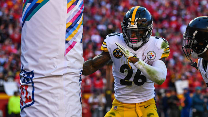 KANSAS CITY, MO - OCTOBER 15: Running back Le'Veon Bell