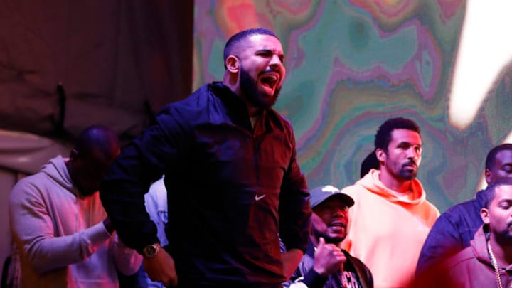 TORONTO, CANADA - JUNE 13: Drake reacts to a play during Game Six of the NBA Finals on June 13, 2019 at Scotiabank Arena in Toronto, Ontario, Canada. NOTE TO USER: User expressly acknowledges and agrees that, by downloading and/or using this photograph, user is consenting to the terms and conditions of the Getty Images License Agreement. Mandatory Copyright Notice: Copyright 2019 NBAE (Photo by Mark Blinch/NBAE via Getty Images)