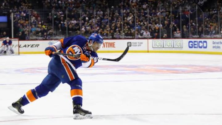 NEW YORK, NY – MARCH 25: John Tavares #91 of the New York Islanders skates against the Boston Bruins at the Barclays Center on March 25, 2017 in the Brooklyn borough of New York City. The Bruins defeated the Islanders 2-1. (Photo by Bruce Bennett/Getty Images)