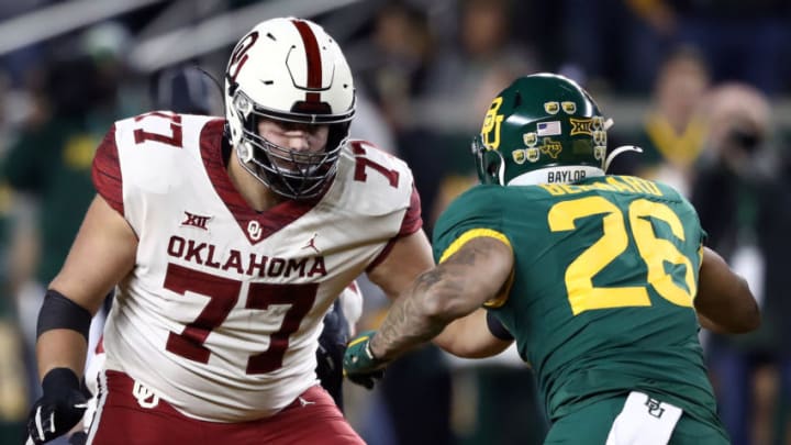 WACO, TEXAS - NOVEMBER 16: Erik Swenson #77 of the Oklahoma Sooners at McLane Stadium on November 16, 2019 in Waco, Texas. (Photo by Ronald Martinez/Getty Images)