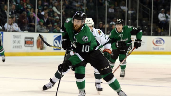 AUSTIN, TX - MARCH 10: Texas Stars center Justin Dowling (10) advances with the puck during minor league hockey game between the Iowa Wild and the Texas Stars on March 10, 2017 at the HEB Center in Cedar Park, TX. The Iowa Wild defeated the Texas Stars 5 - 1. (Photo by John Rivera/Icon Sportswire via Getty Images)