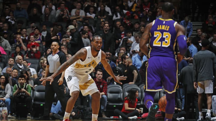 TORONTO, CANADA – MARCH 14: Kawhi Leonard #2 of the Toronto Raptors plays defense against the Los Angeles Lakers on March 14, 2019, at the Scotiabank Arena in Toronto, Ontario, Canada. Copyright 2019 NBAE (Photo by Mark Blinch/NBAE via Getty Images)