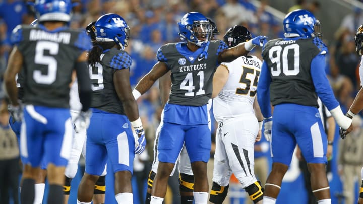 LEXINGTON, KY – OCTOBER 07: Josh Allen #41 of the Kentucky Wildcats motions at the bench during the game against the Missouri Tigers at Commonwealth Stadium on October 7, 2017 in Lexington, Kentucky. (Photo by Michael Hickey/Getty Images)