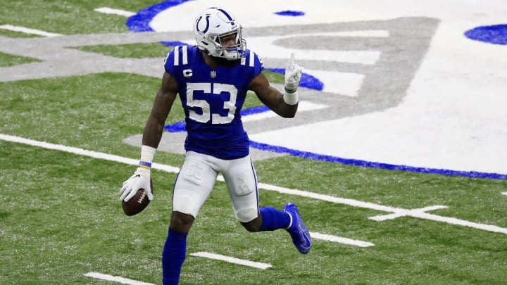 INDIANAPOLIS, INDIANA – NOVEMBER 22: Darius Leonard #53 of the Indianapolis Colts celebrates after recovering a fumble during the first quarter against the Green Bay Packers in the game at Lucas Oil Stadium on November 22, 2020 in Indianapolis, Indiana. (Photo by Andy Lyons/Getty Images)