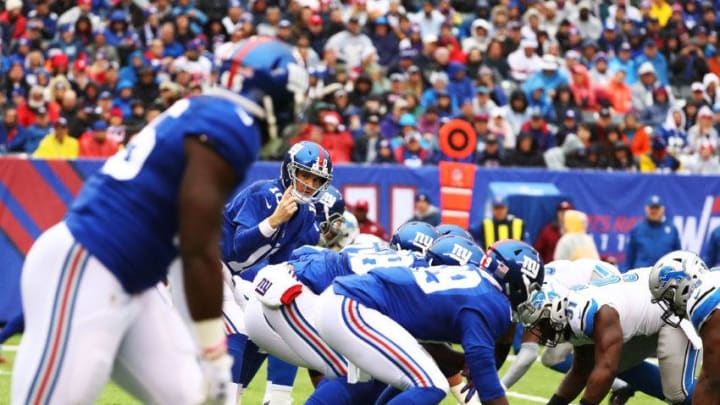 EAST RUTHERFORD, NJ - DECEMBER 18: Eli Manning