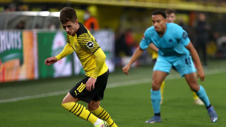 DORTMUND, GERMANY – DECEMBER 15: Thorgan Hazard of Borussia Dortmund in action during the Bundesliga match between Borussia Dortmund and SpVgg Greuther Fürth at Signal Iduna Park on December 15, 2021 in Dortmund, Germany. (Photo by Dean Mouhtaropoulos/Getty Images)