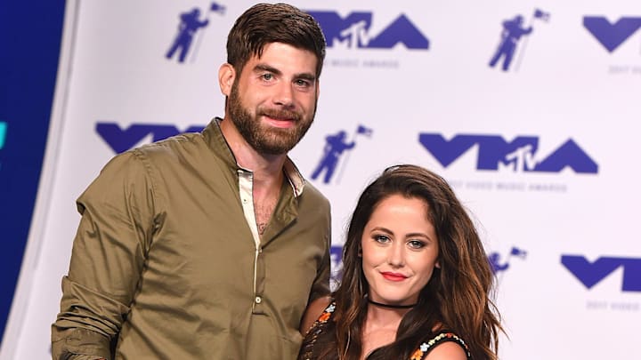 Jenelle Evans and David Eason spotted out at the beach with kids.