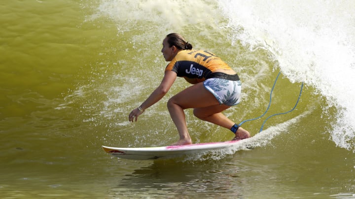 2021 Tokyo Olympics: Women's Surfing Gold Medal Winner ...