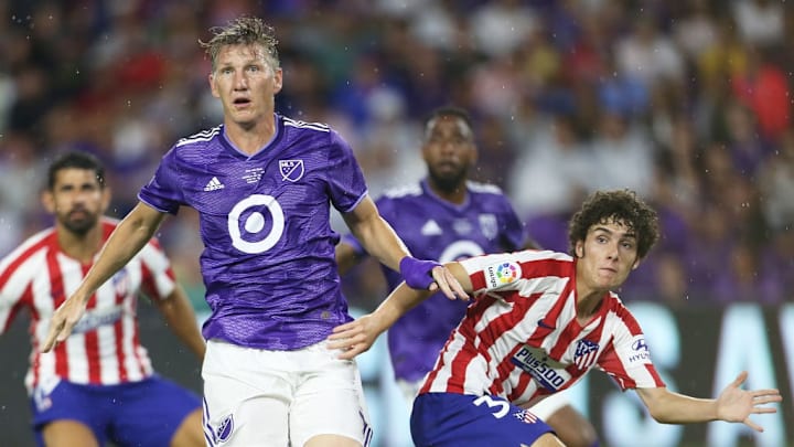 Schweinsteiger en un partido de las estrellas de la MLS contra el Aleti