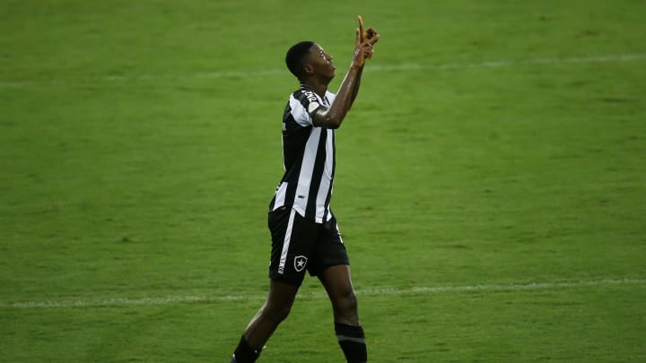Babi não fez bom jogo contra a Portuguesa
