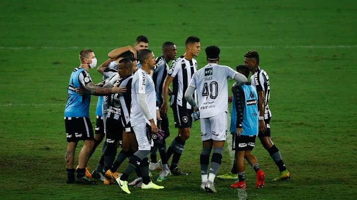 Botafogo vai passar por uma nova reformulação após o término da temporada; iminente rebaixamento para Série B pesa 