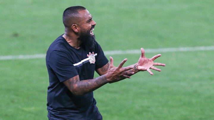 2020 Brasileirao Series A: Corinthians v Bahia Play Behind Closed Doors Amidst the Coronavirus 2020 Brasileirao Series A: Corinthians v Bahia Play Behind Closed Doors Amidst the Coronavirus