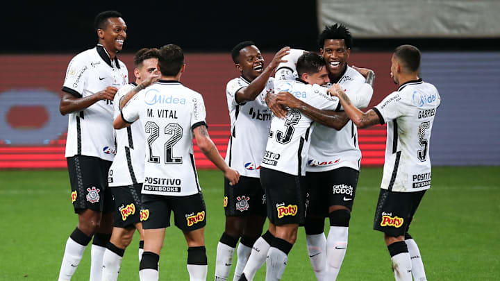 O Corinthians venceu, mas sofreu mais do que era necessário na partida. Mateus Vital aparece entre os destaques do Timão. O Corinthians venceu, mas sofreu mais do que era necessário na partida. Mateus Vital aparece entre os destaques do Timão.