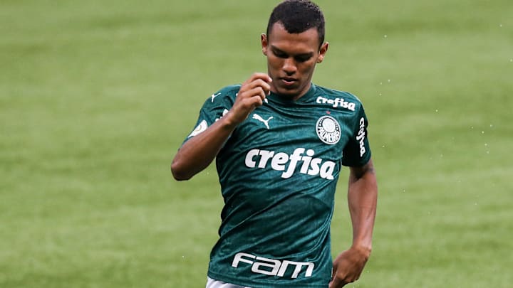 Informação coloca Veron na mira de ingleses Informação coloca Veron na mira de ingleses