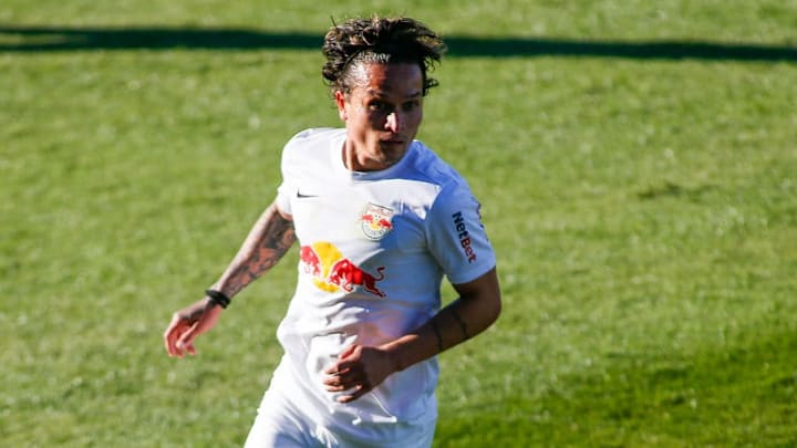 Com derrota para o Coritiba, o Red Bull Bragantino emperrou no meio da tabela do Brasileirão. 