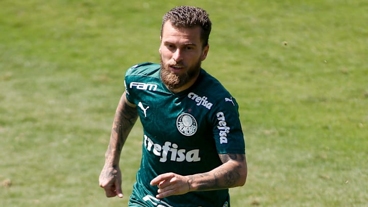 Devidamente classificado à semifinal do Paulista, onde irá enfrentar o Corinthians, Lucas Lima alfinetou: "Deixaram a gente sonhar". Devidamente classificado à semifinal do Paulista, onde irá enfrentar o Corinthians, Lucas Lima alfinetou: "Deixaram a gente sonhar".