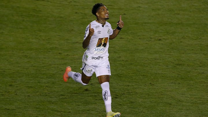 2020 Brasileirao Series A: Santos v Vasco da Gama Play Behind Closed Doors Amidst the Coronavirus 2020 Brasileirao Series A: Santos v Vasco da Gama Play Behind Closed Doors Amidst the Coronavirus