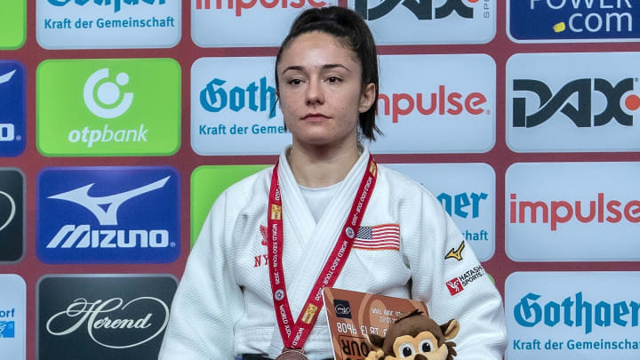  Angélica Delgado es una atleta estadounidense de origen cubano