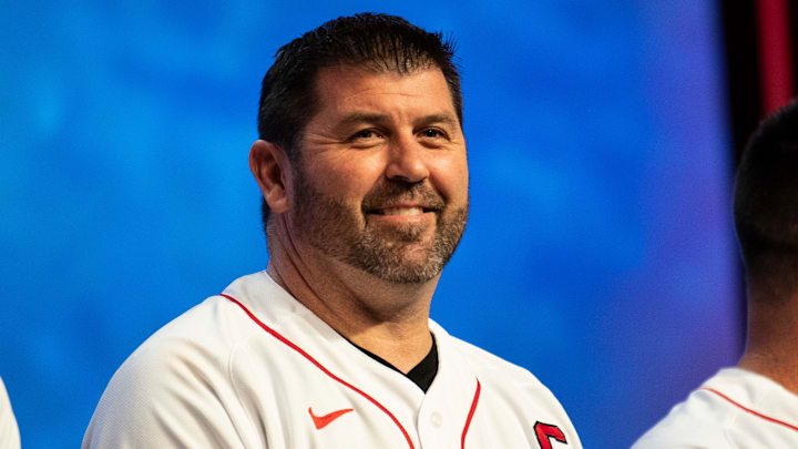 Desde su retiro, Varitek ha estado vinculado a la gerencia de los Medias Rojas