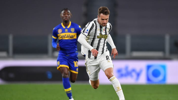 Aaron Ramsey of Juventus in action during the Serie A match between Juventus and Parma Calcio at Allianz Stadium on April 21, 2021, in Turin, Italy. (Photo by Valerio Pennicino/Getty Images )