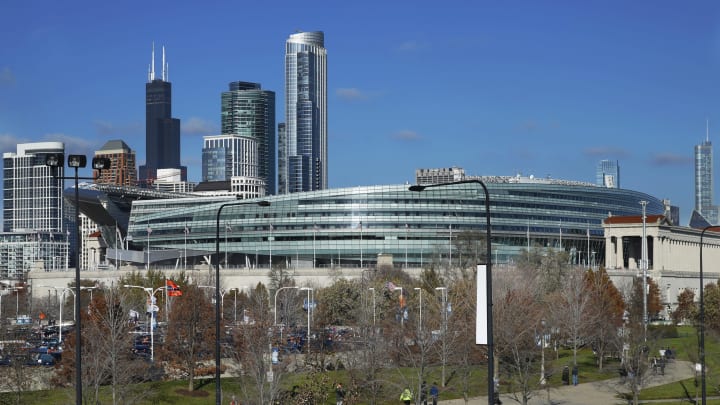 CHICAGO, IL – NOVEMBER 19: General exterior view of the stadium before a game between the Detroit Lions and the Chicago Bears at Soldier Field on November 19, 2017 in Chicago, Illinois. The Lions beat the Bears 27-24. (Photo by Joe Robbins/Getty Images) *** Local Caption ***