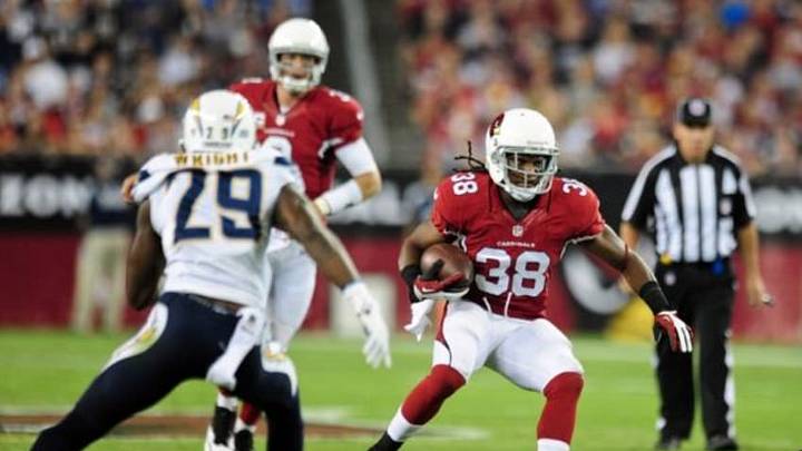 Sep 8, 2014; Glendale, AZ, USA; Arizona Cardinals running back Andre Ellington (38) carries the ball during the first half against the San Diego Chargers at University of Phoenix Stadium. Mandatory Credit: Matt Kartozian-USA TODAY Sports