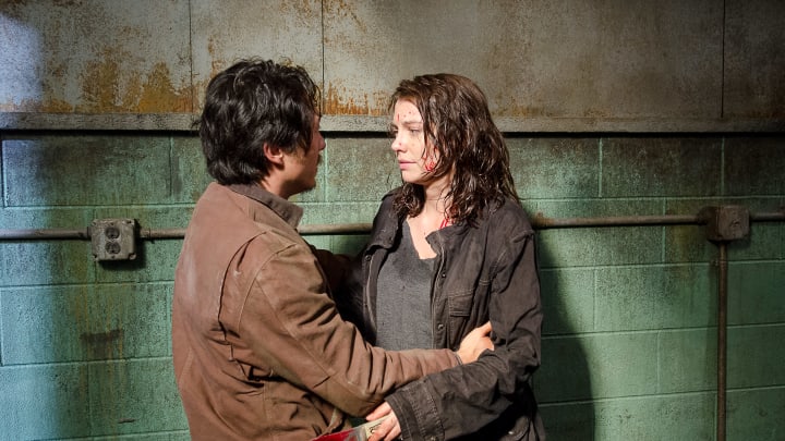 Steven Yeun as Glenn Rhee and Lauren Cohan as Maggie Greene – The Walking Dead _ Season 6, Episode 13 – Photo Credit: Gene Page/AMC