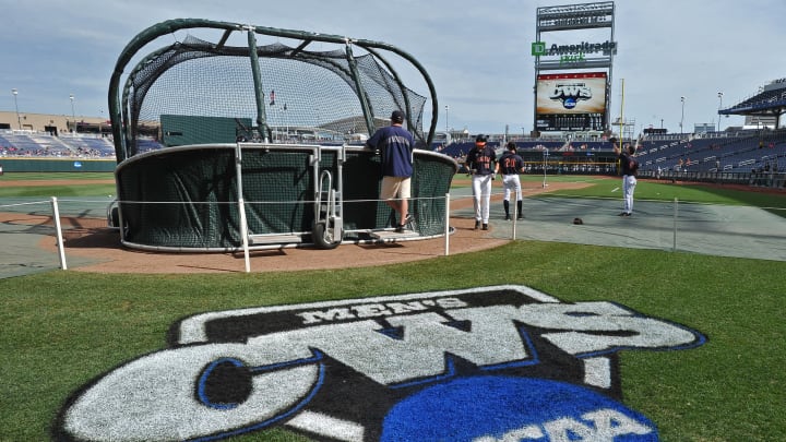 OMAHA, NE – JUNE 23: The Virginia Cavaliers take batting practice before game one of the College World Series Championship against the Vanderbilt Commodores on June 23, 2014 at TD Ameritrade Park in Omaha, Nebraska. (Photo by Peter Aiken/Getty Images)