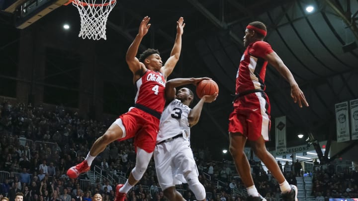 INDIANAPOLIS, IN – NOVEMBER 16: Kamar Baldwin #3 of the Butler Bulldogs shoots the ball against Breein Tyree #4 of the Mississippi Rebels at Hinkle Fieldhouse on November 16, 2018 in Indianapolis, Indiana. (Photo by Michael Hickey/Getty Images)