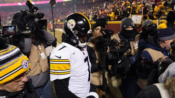 Jan 16, 2022; Kansas City, Missouri, USA; Pittsburgh Steelers quarterback Ben Roethlisberger (7) walks off the field after the game against the Kansas City Chiefs in an AFC Wild Card playoff football game at GEHA Field at Arrowhead Stadium. Mandatory Credit: Jay Biggerstaff-USA TODAY Sports