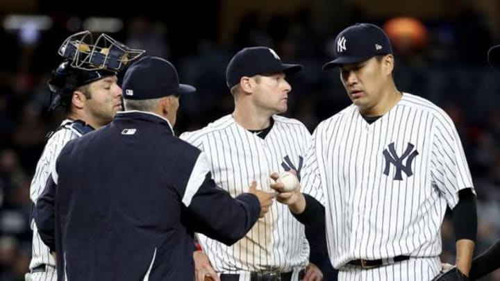 NEW YORK, NY – APRIL 14: Manager Joe Girardi