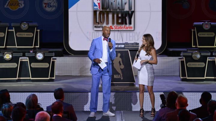 NEW YORK, NEW YORK – MAY 16: Former NBA player, Bruce Bowen and Alison Williams help host the 2017 NBA Draft Lottery at the New York Hilton in New York, New York. NOTE TO USER: User expressly acknowledges and agrees that, by downloading and or using this Photograph, user is consenting to the terms and conditions of the Getty Images License Agreement. Mandatory Copyright Notice: Copyright 2017 NBAE (Photo by David Dow/NBAE via Getty Images)