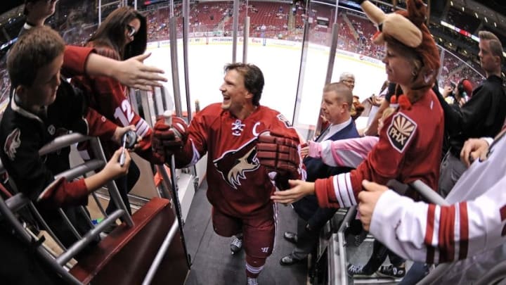 Oct 18, 2014; Glendale, AZ, USA; Arizona Coyotes right wing Shane Doan (19) leaves the ice after warmups prior to the game against the St. Louis Blues at Gila River Arena. Mandatory Credit: Joe Camporeale-USA TODAY Sports