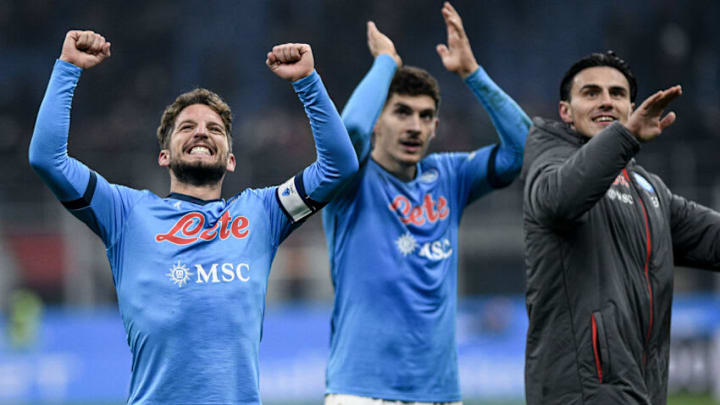 MILAN, ITALY - DECEMBER 19: Players of Napoli celebrate at the end of the Italian Serie A football Championship match AC Milan vs SSC Napoli in Milan, Italy on 19/12/21 (Photo by Piero Cruciatti/Anadolu Agency via Getty Images)