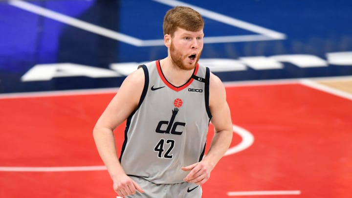 Minnesota Timberwolves, Davis Bertans