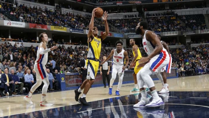 INDIANAPOLIS, IN - NOVEMBER 8: Malcolm Brogdon #7 of the Indiana Pacers handles the ball against the Detroit Pistons on November 8, 2019 at Bankers Life Fieldhouse in Indianapolis, Indiana. NOTE TO USER: User expressly acknowledges and agrees that, by downloading and or using this Photograph, user is consenting to the terms and conditions of the Getty Images License Agreement. Mandatory Copyright Notice: Copyright 2019 NBAE (Photo by Ron Hoskins/NBAE via Getty Images)