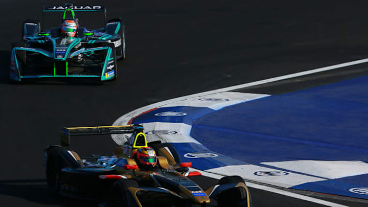 MEXICO CITY, MEXICO - MARCH 03: Jean-Eric Vergne of France and Techeetah Team competes during the Mexico E-Prix as part of the Formula E Championship at Autodromo Hermanos Rodriguez on March 03, 2018 in Mexico City, Mexico. (Photo by Manuel Velasquez/Getty Images)