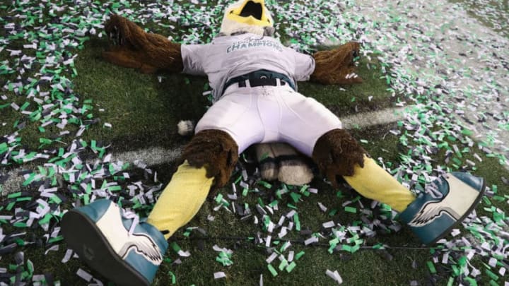 PHILADELPHIA, PA - JANUARY 21: The Philadelphia Eagles mascot makes a snow angel in the confetti after the Philadelphia Eagles defeated the Minnesota Vikings in the NFC Championship game at Lincoln Financial Field on January 21, 2018 in Philadelphia, Pennsylvania.The Philadelphia Eagles defeated the Minnesota Vikings 38-7. (Photo by Abbie Parr/Getty Images) PHILADELPHIA, PA - JANUARY 21: The Philadelphia Eagles mascot makes a snow angel in the confetti after the Philadelphia Eagles defeated the Minnesota Vikings in the NFC Championship game at Lincoln Financial Field on January 21, 2018 in Philadelphia, Pennsylvania.The Philadelphia Eagles defeated the Minnesota Vikings 38-7. (Photo by Abbie Parr/Getty Images)