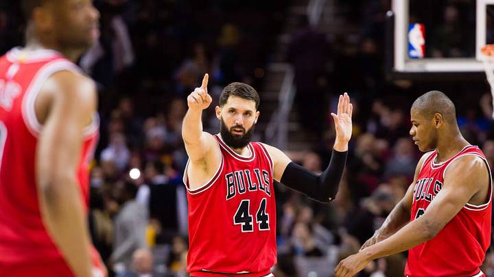 CLEVELAND, OH - FEBRUARY 25: Nikola Mirotic #44 celebrates with Cristiano Felicio #6 of the Chicago Bulls after Mirotic scored during the second half against the Cleveland Cavaliers at Quicken Loans Arena on February 25, 2017 in Cleveland, Ohio. The Bulls defeated the Cavaliers 117-99.(Photo by Jason Miller/Getty Images)