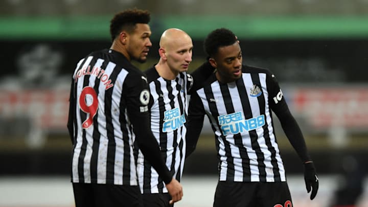 Joe Willock of Newcastle United celebrates with team mates. (Photo by Gareth Copley/Getty Images) Joe Willock of Newcastle United celebrates with team mates. (Photo by Gareth Copley/Getty Images)
