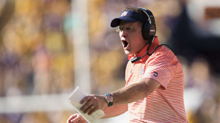 BATON ROUGE, LA - OCTOBER 14: Head Coach Gus Malzahn of the Auburn Tigers yells to the officials during a game against the LSU Tigers at Tiger Stadium on October 14, 2017 in Baton Rouge, Louisiana. LSU defeated the Auburn 27-23. (Photo by Wesley Hitt/Getty Images)