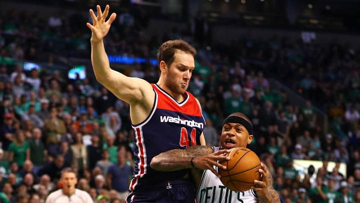 BOSTON, MA - APRIL 30: Isaiah Thomas BOSTON, MA - APRIL 30: Isaiah Thomas