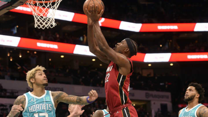 Miami Heat forward Jimmy Butler (22) scores against the Charlotte Hornets during the first half at the Spectrum Center.(Sam Sharpe-USA TODAY Sports)