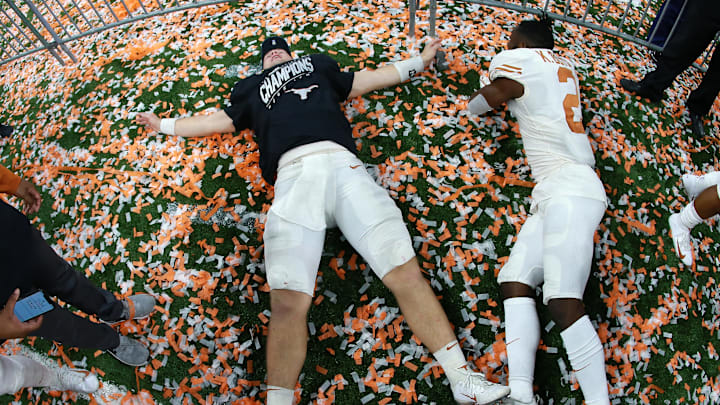 NEW ORLEANS, LOUISIANA – JANUARY 01: Sam Ehlinger #11 of the Texas Longhorns celebrates after defeating the Georgia Bulldogs 28-21 during the Allstate Sugar Bowl at Mercedes-Benz Superdome on January 01, 2019 in New Orleans, Louisiana. (Photo by Sean Gardner/Getty Images)